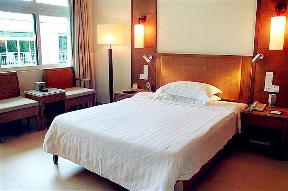 Landscape Beach Hotel Sanya Exterior foto